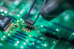 Component-removal